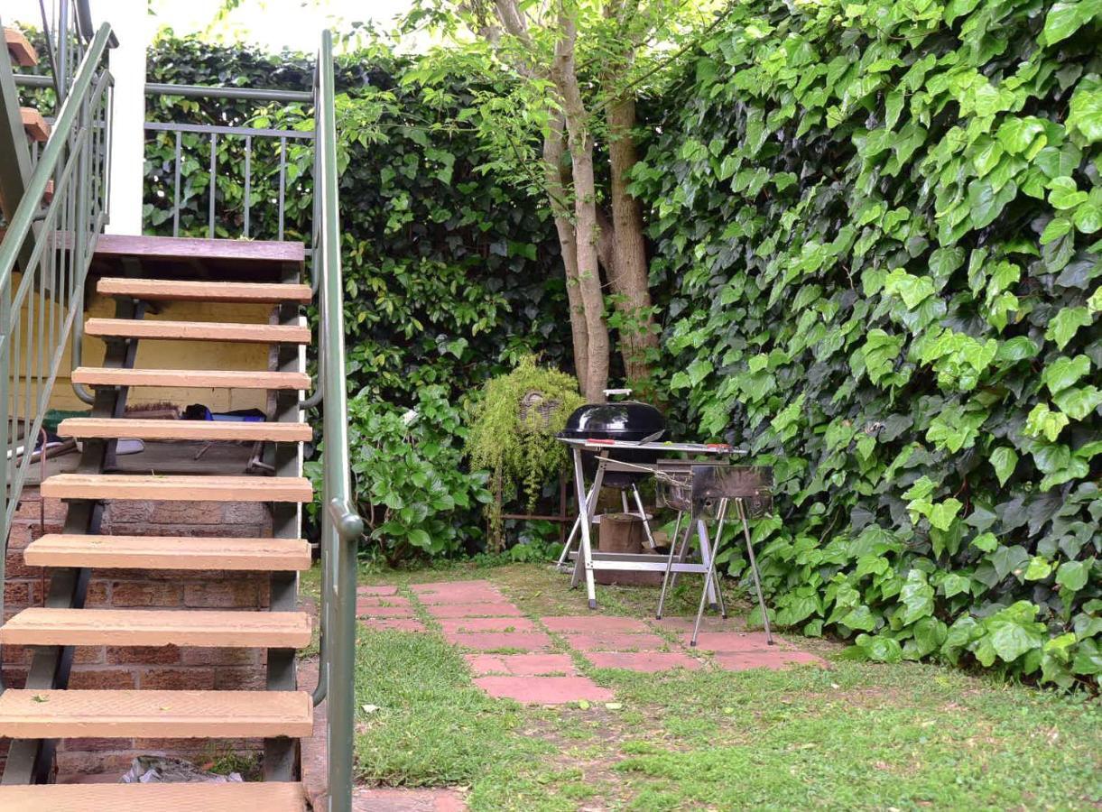 On Pinewood Guest House Cidade Do Cabo Exterior foto