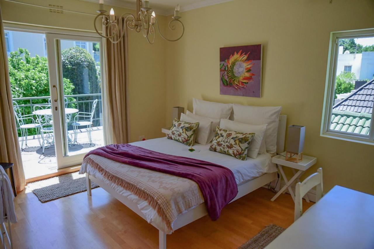 On Pinewood Guest House Cidade Do Cabo Exterior foto